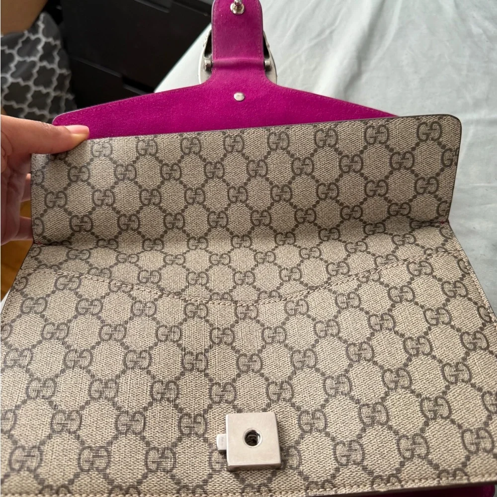 Gucci Magenta Dionysus with crystals GG Shoulder Bag - Picture 11 of 16